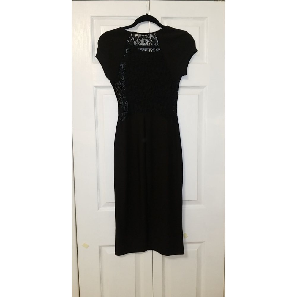 Dress - Picture 3 of 3